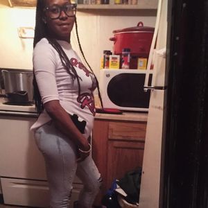 Meet your Posher, Gloria